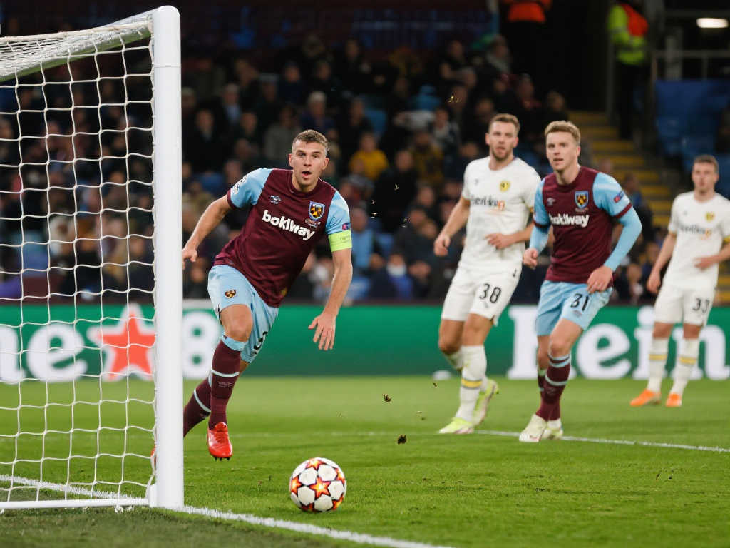 中国女足不 中国女足不